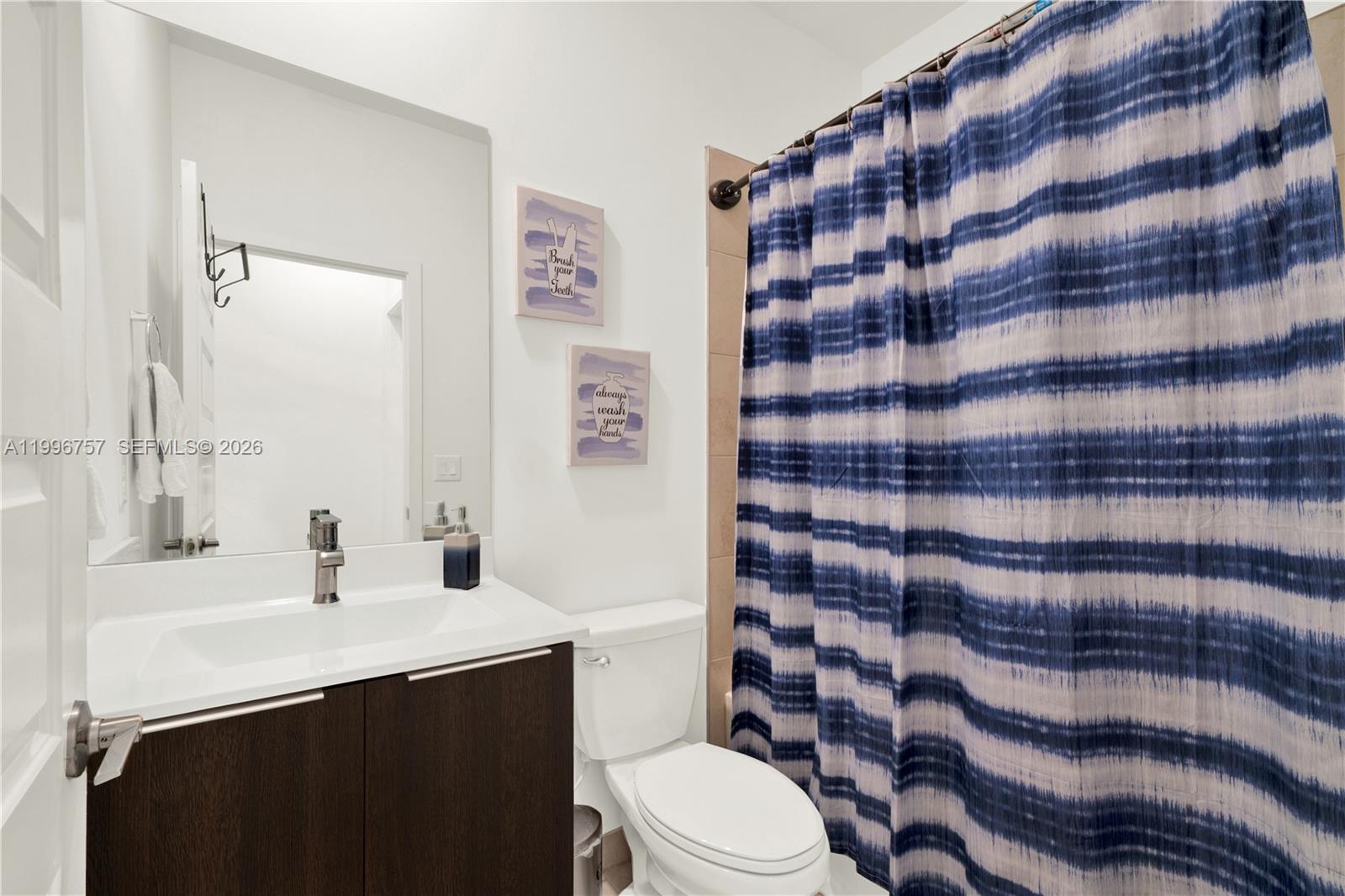 8319 NW 49th St Doral, FL 33166