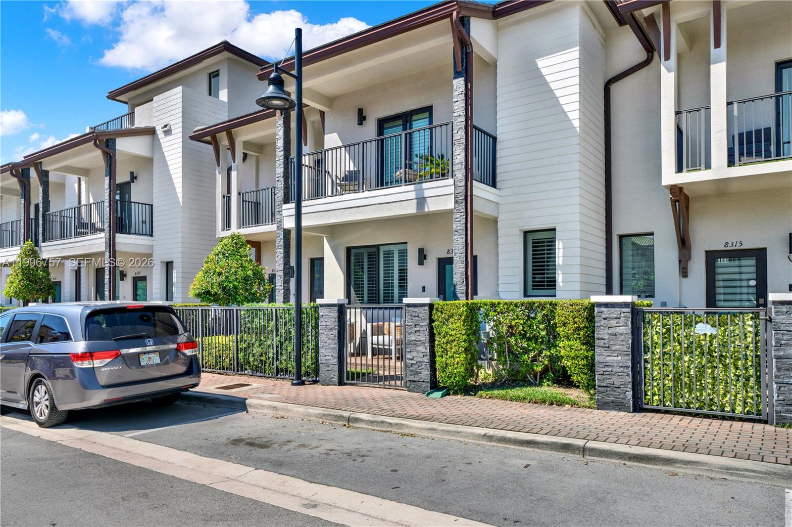 8319 NW 49th St Doral, FL 33166