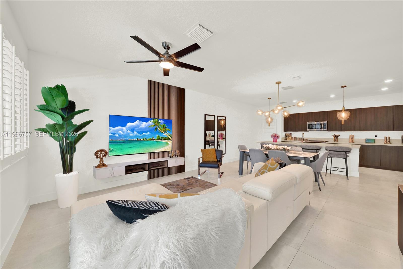 8319 NW 49th St Doral, FL 33166