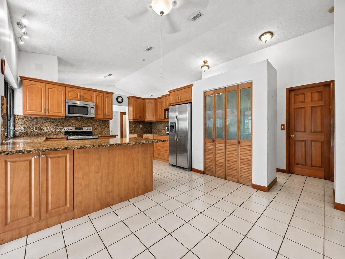 19990 SW 134th Ct Miami, FL 33177