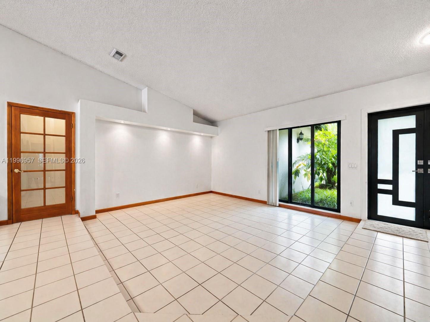 19990 SW 134th Ct Miami, FL 33177