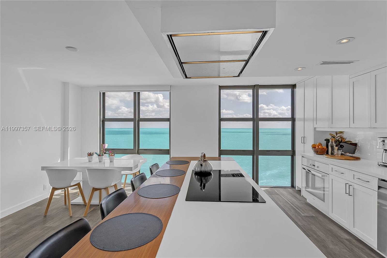 image Towers of Key Biscayne9