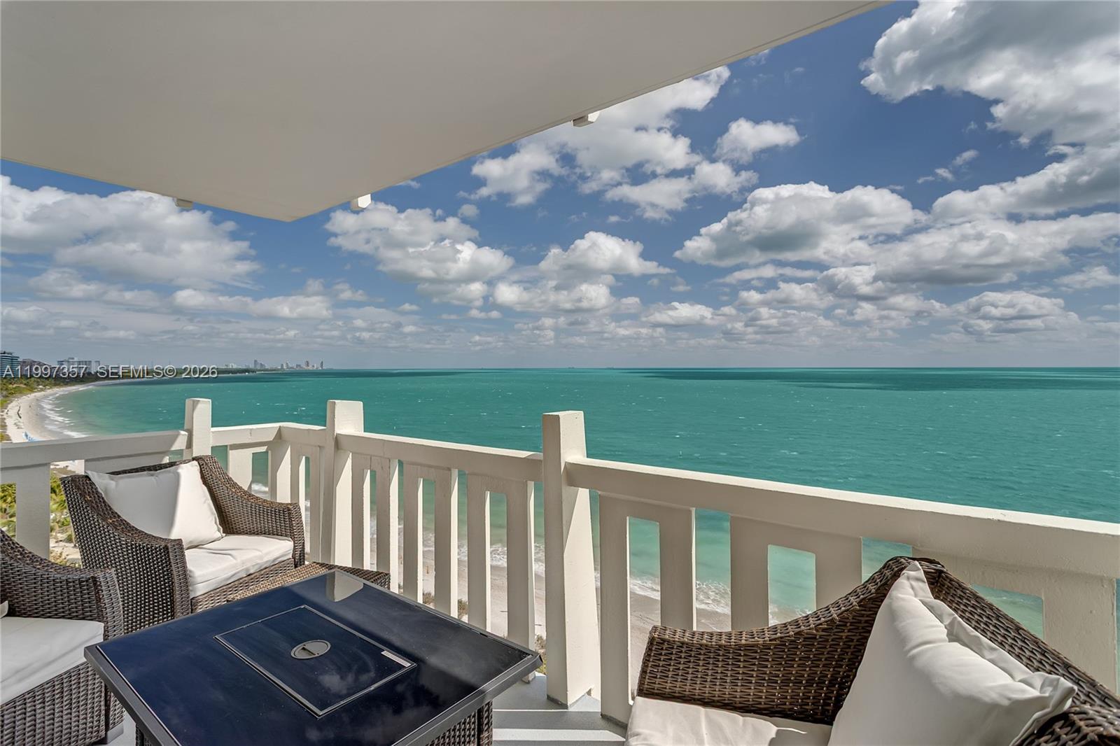 image Towers of Key Biscayne10