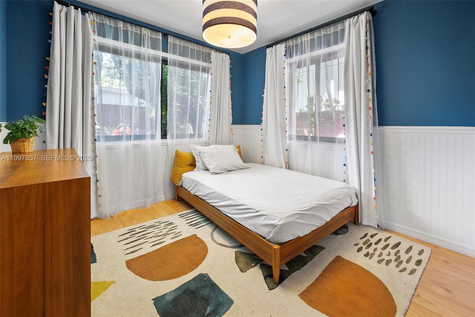 4046 El Prado Blvd Miami, FL 33133