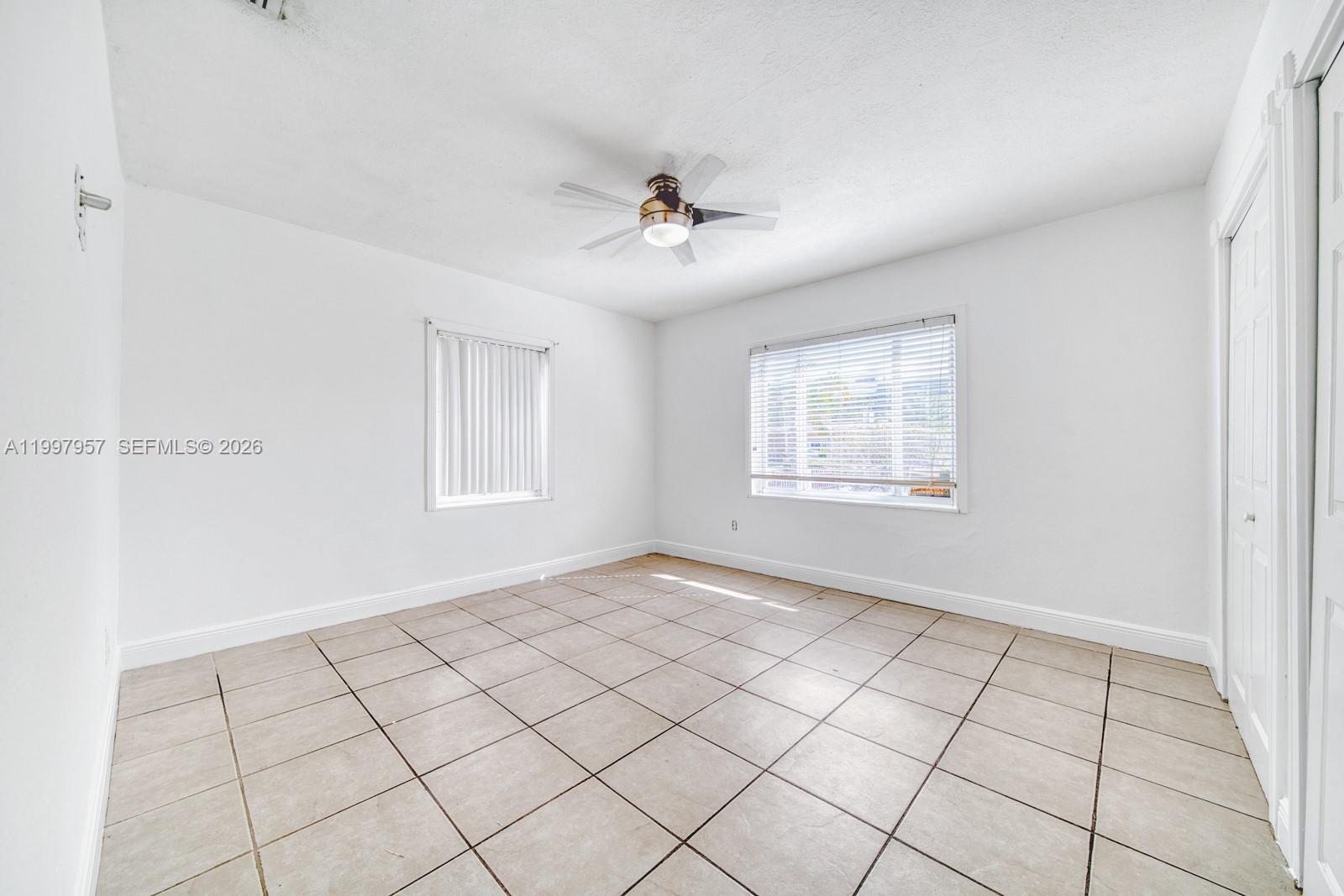 2171 SW 21st St Miami, FL 33145
