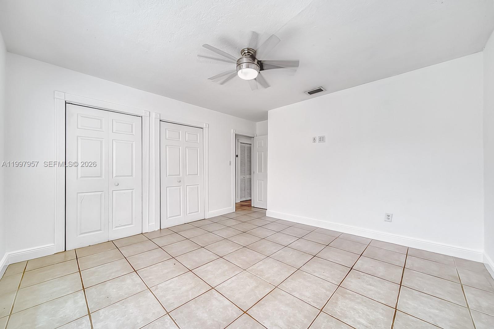 2171 SW 21st St Miami, FL 33145