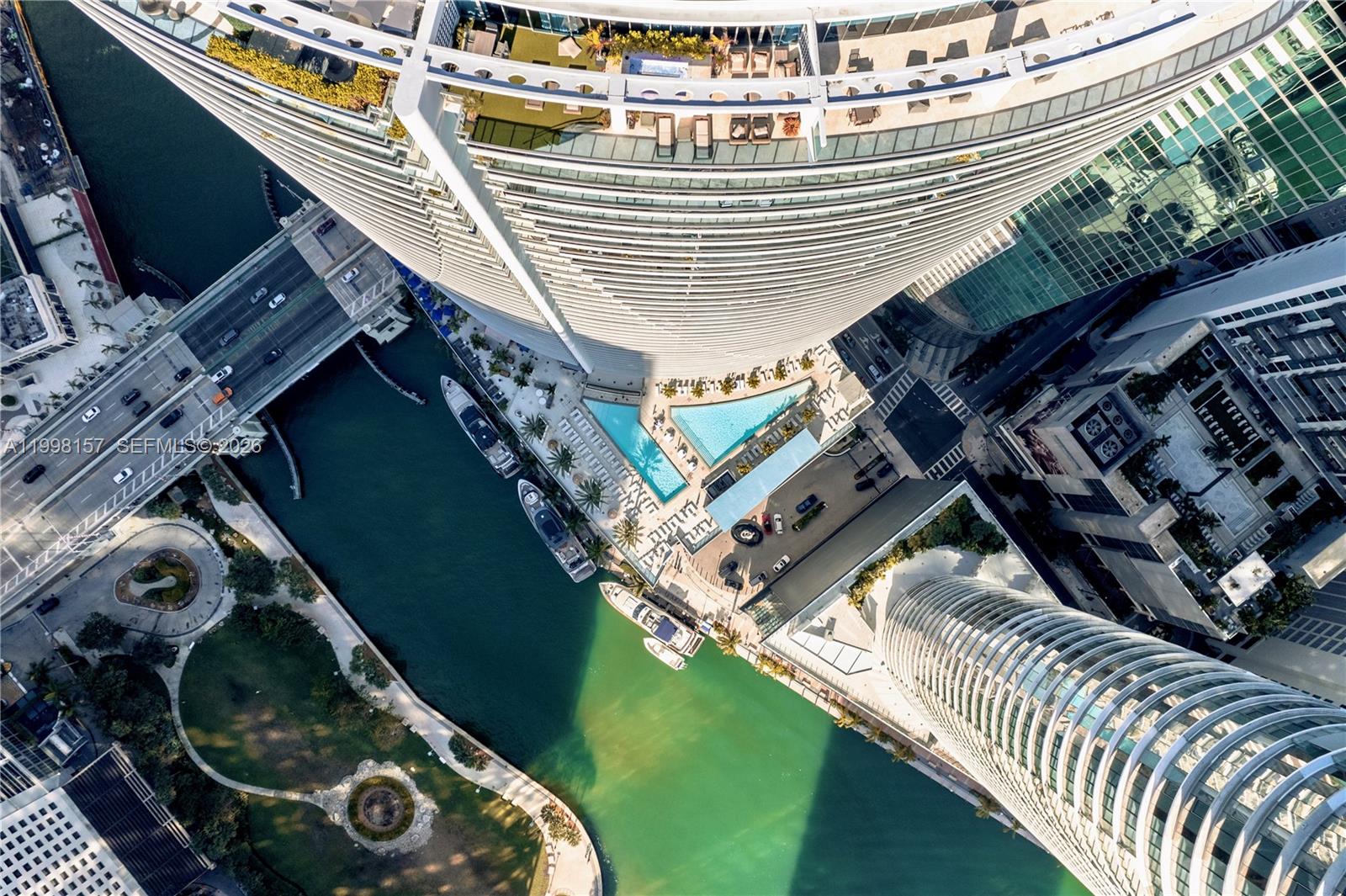 image Epic Residences39