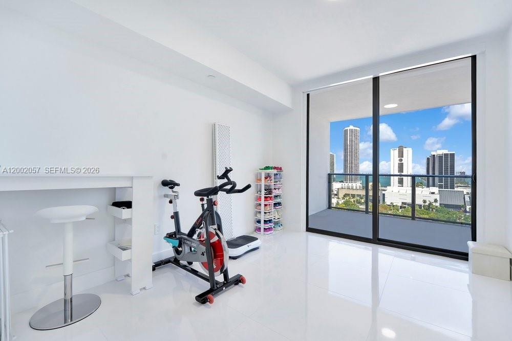 image Canvas Condo9