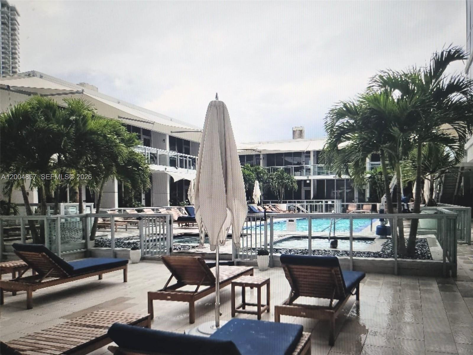 1100 Biscayne Blvd #3708 Miami, FL 33132