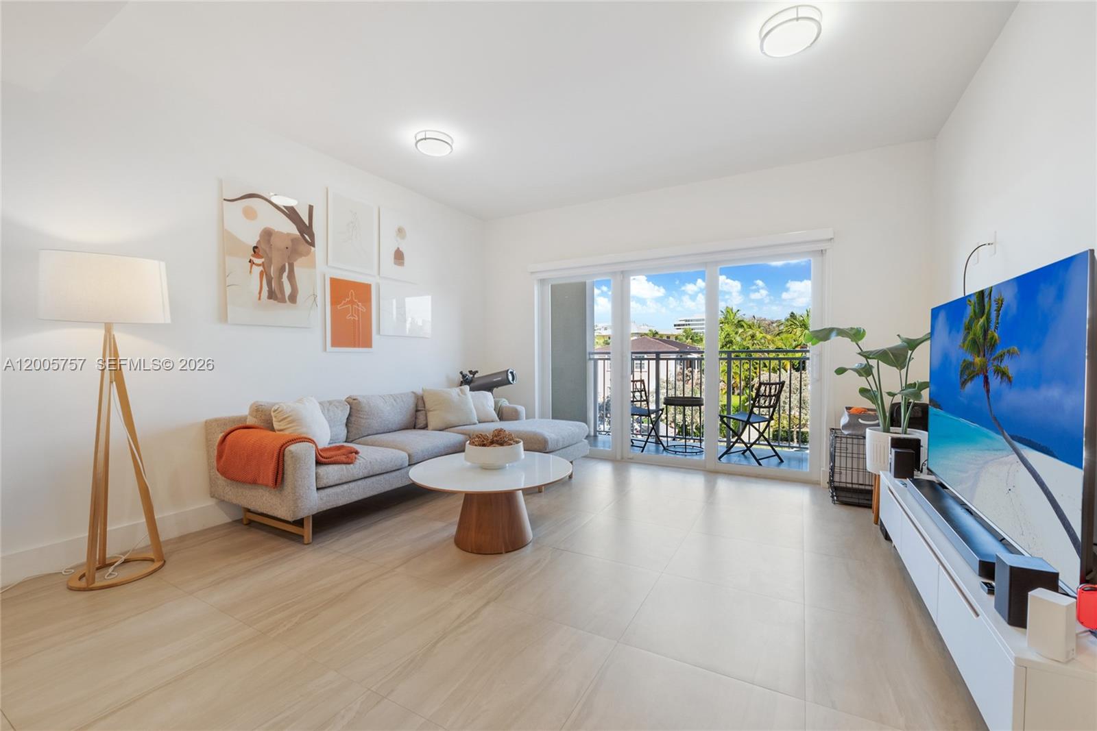 120 Salamanca Ave #2A Coral Gables, FL 33134