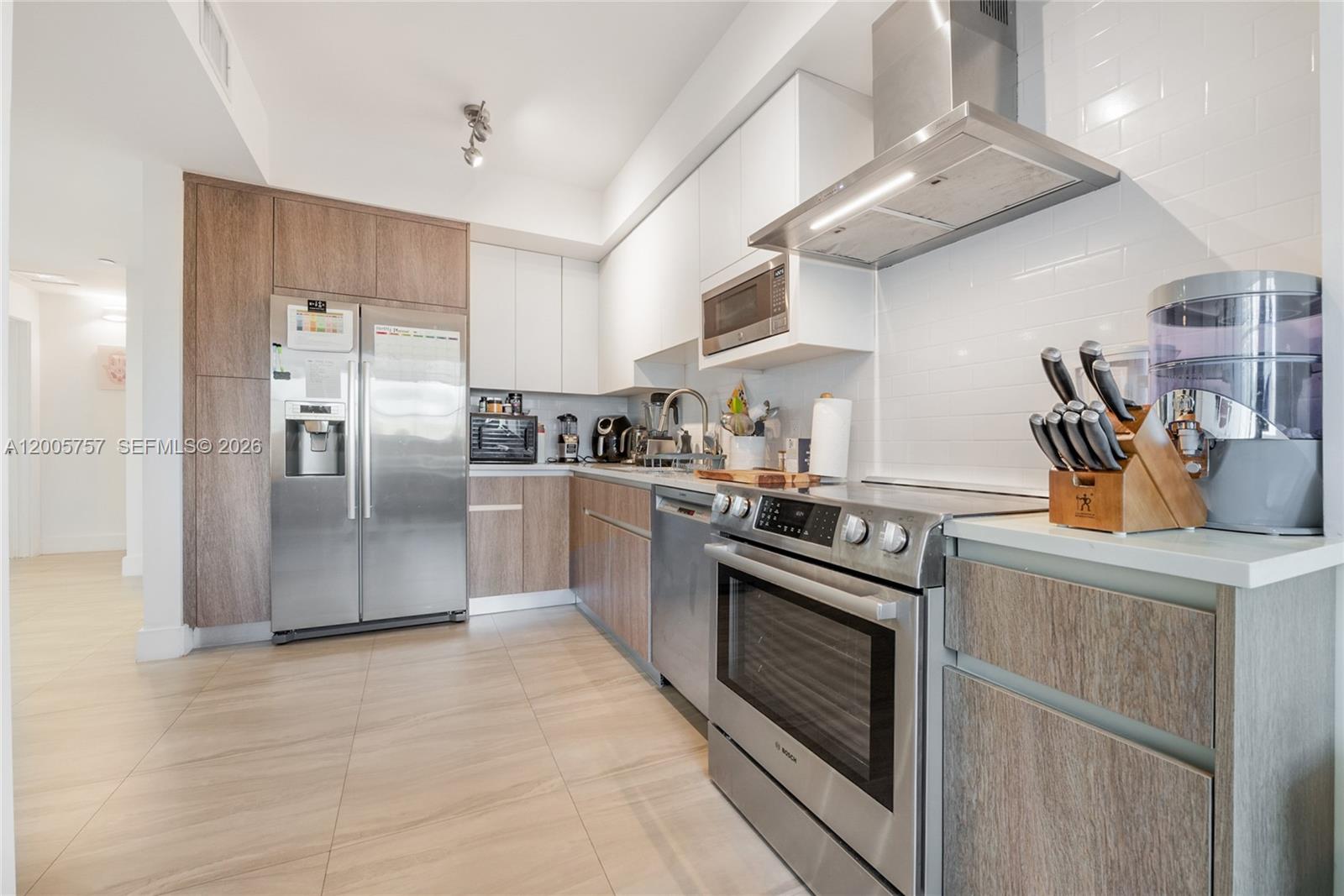 120 Salamanca Ave #2A Coral Gables, FL 33134