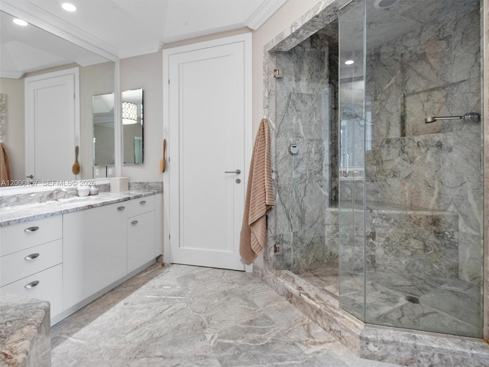 16047 Collins Ave #2602 Sunny Isles Beach, FL 33160