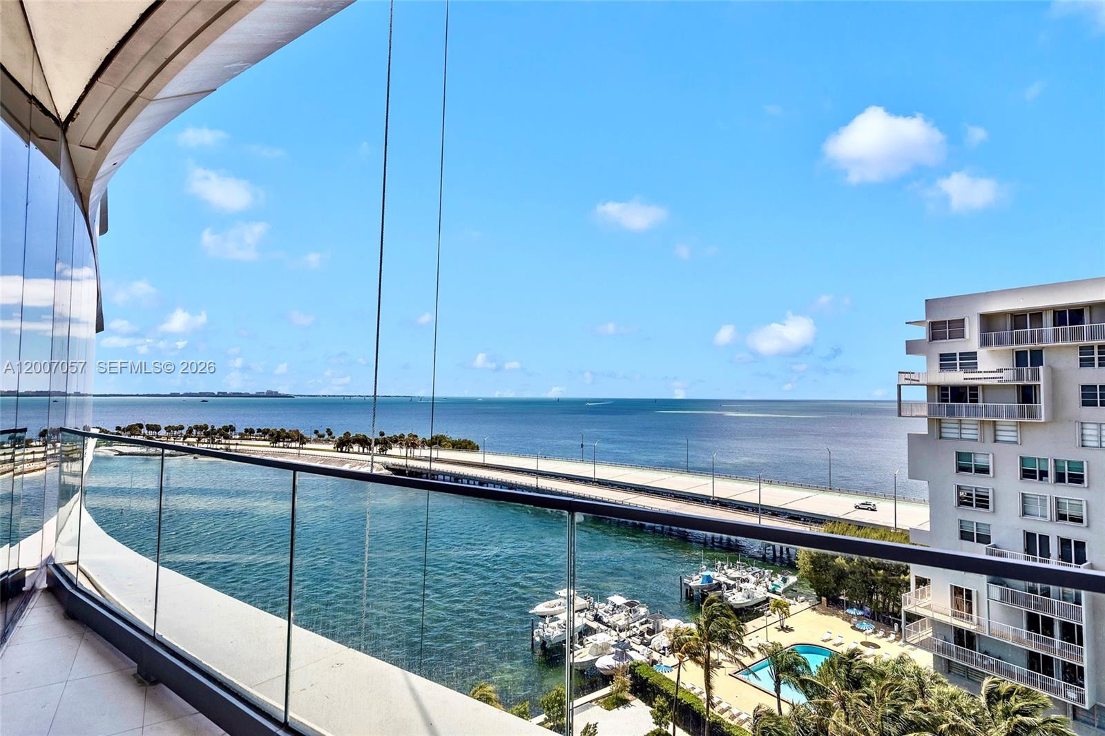 175 SE 25th Rd #803 Miami, FL 33129