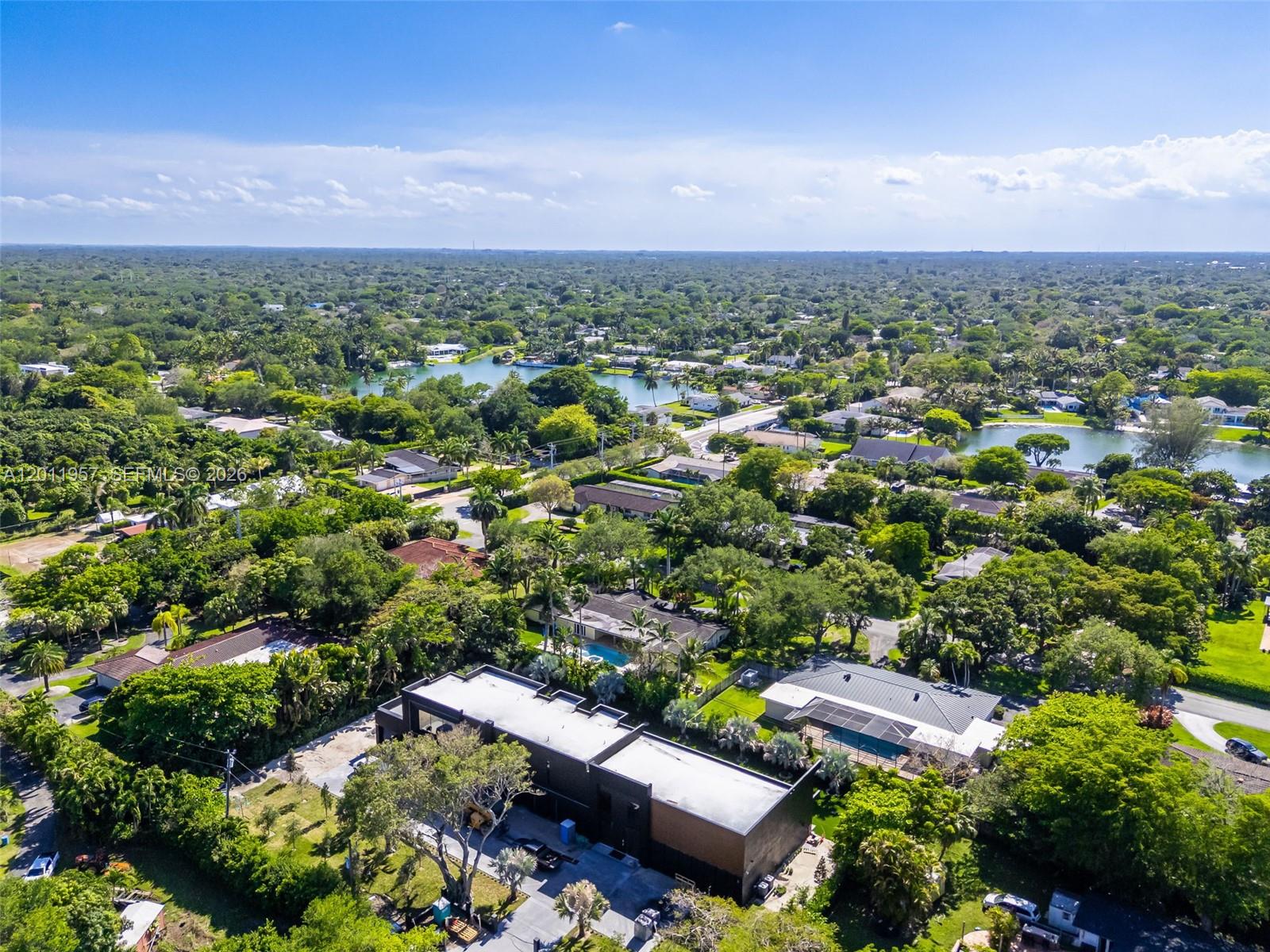 13500 SW 69th Ave Pinecrest, FL 33156