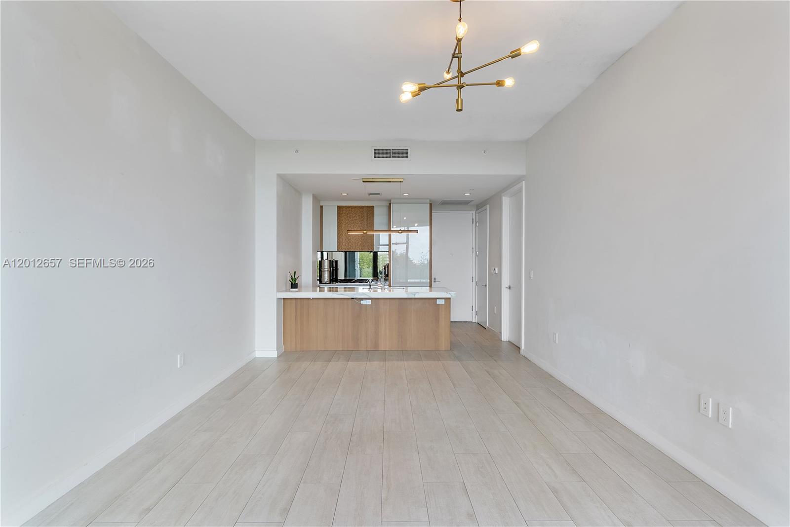 2831 S Bayshore Dr #707 Miami, FL 33133