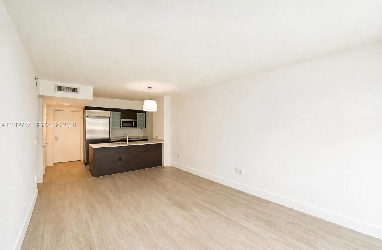 image 500 Brickell East2