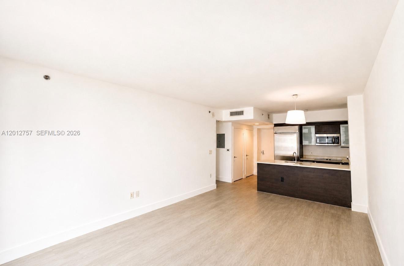 image 500 Brickell East3