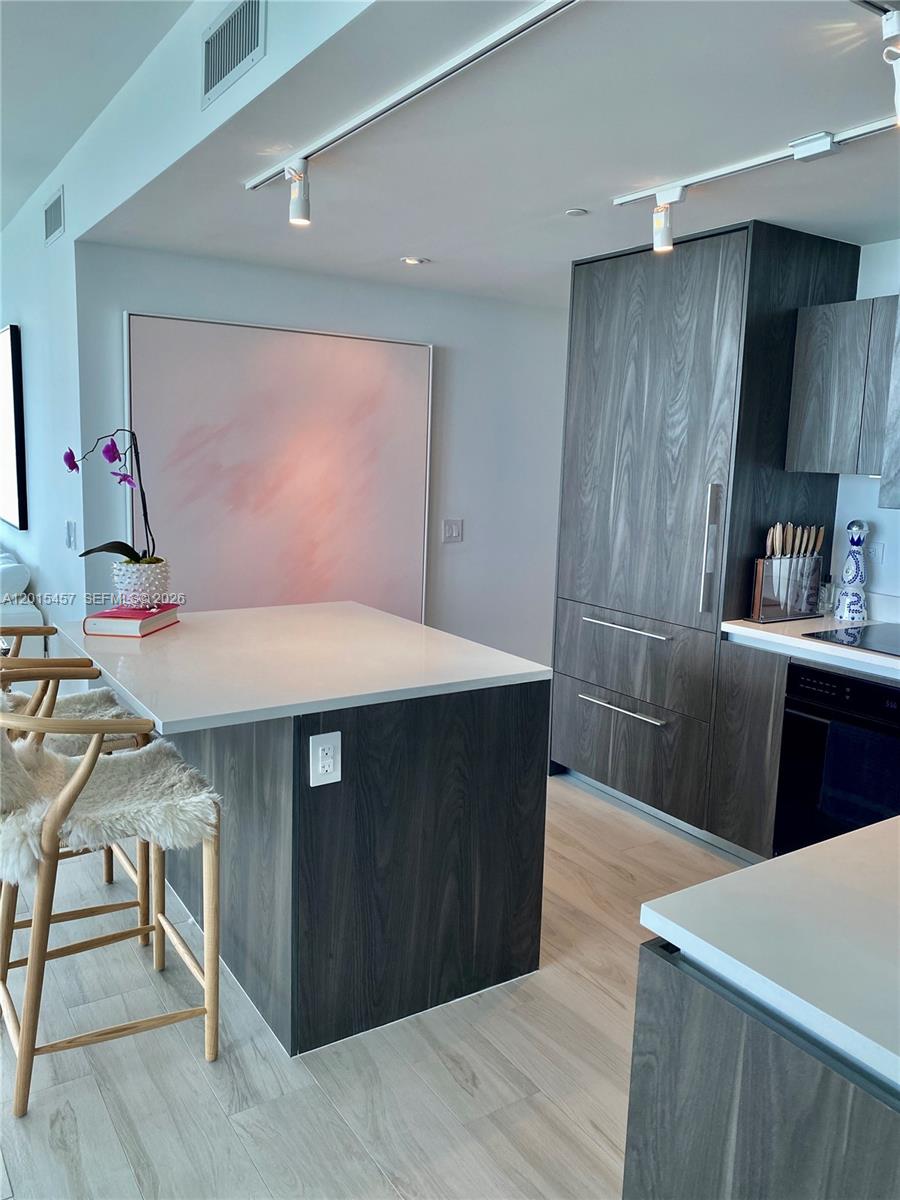3131 NE 7th Ave #2801 Miami, FL 33137