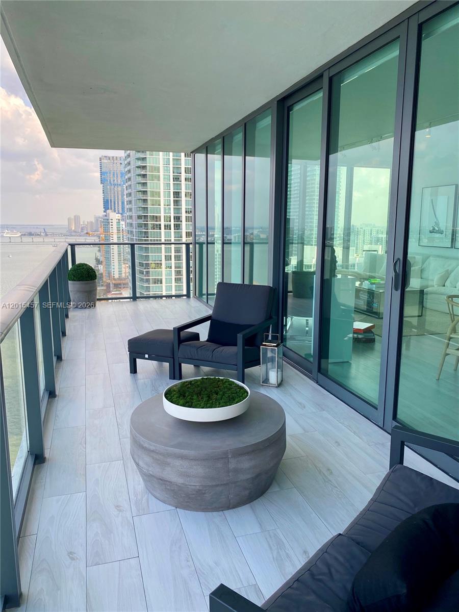 3131 NE 7th Ave #2801 Miami, FL 33137