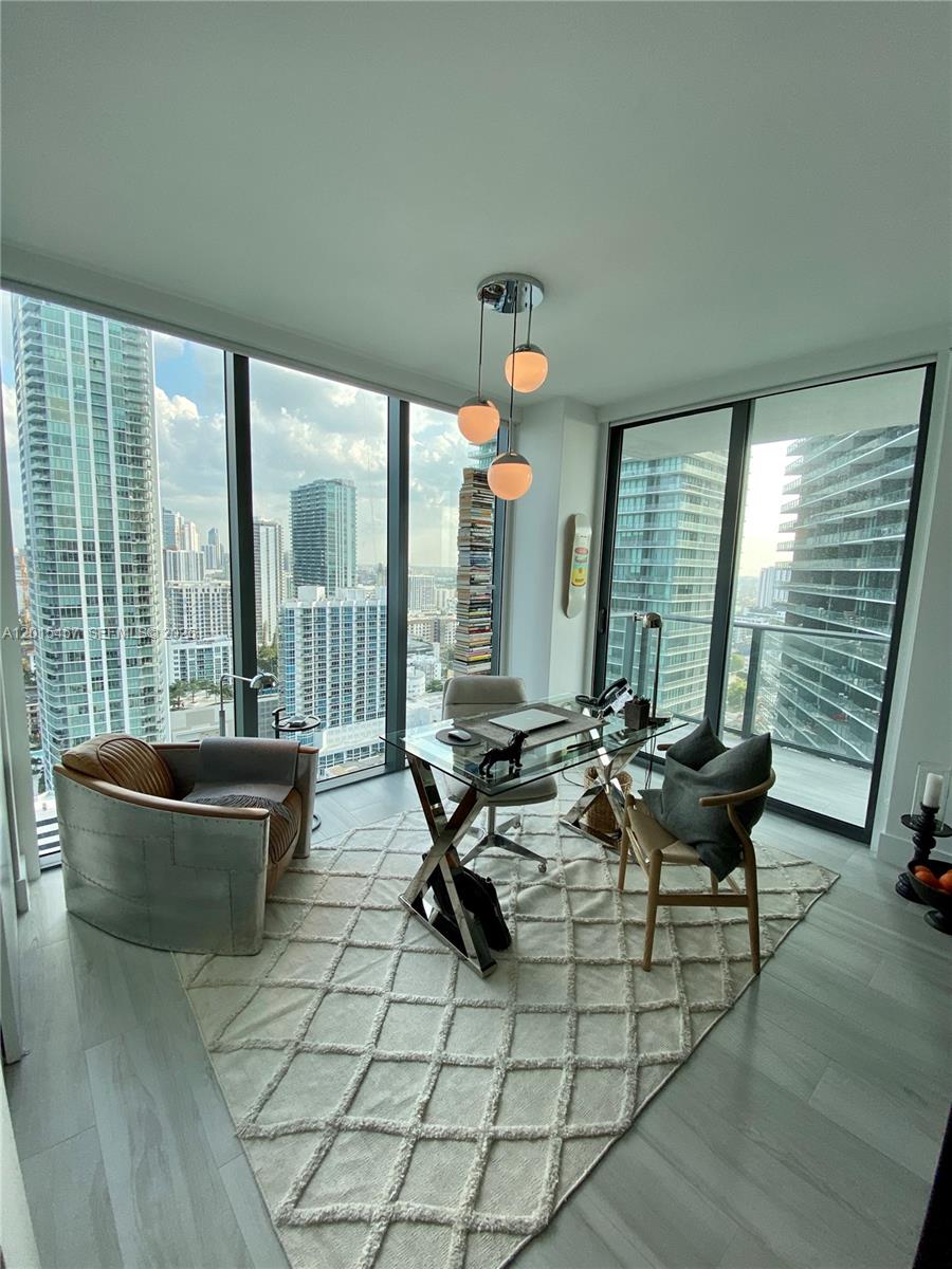 3131 NE 7th Ave #2801 Miami, FL 33137