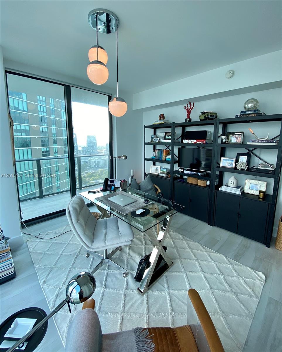 3131 NE 7th Ave #2801 Miami, FL 33137