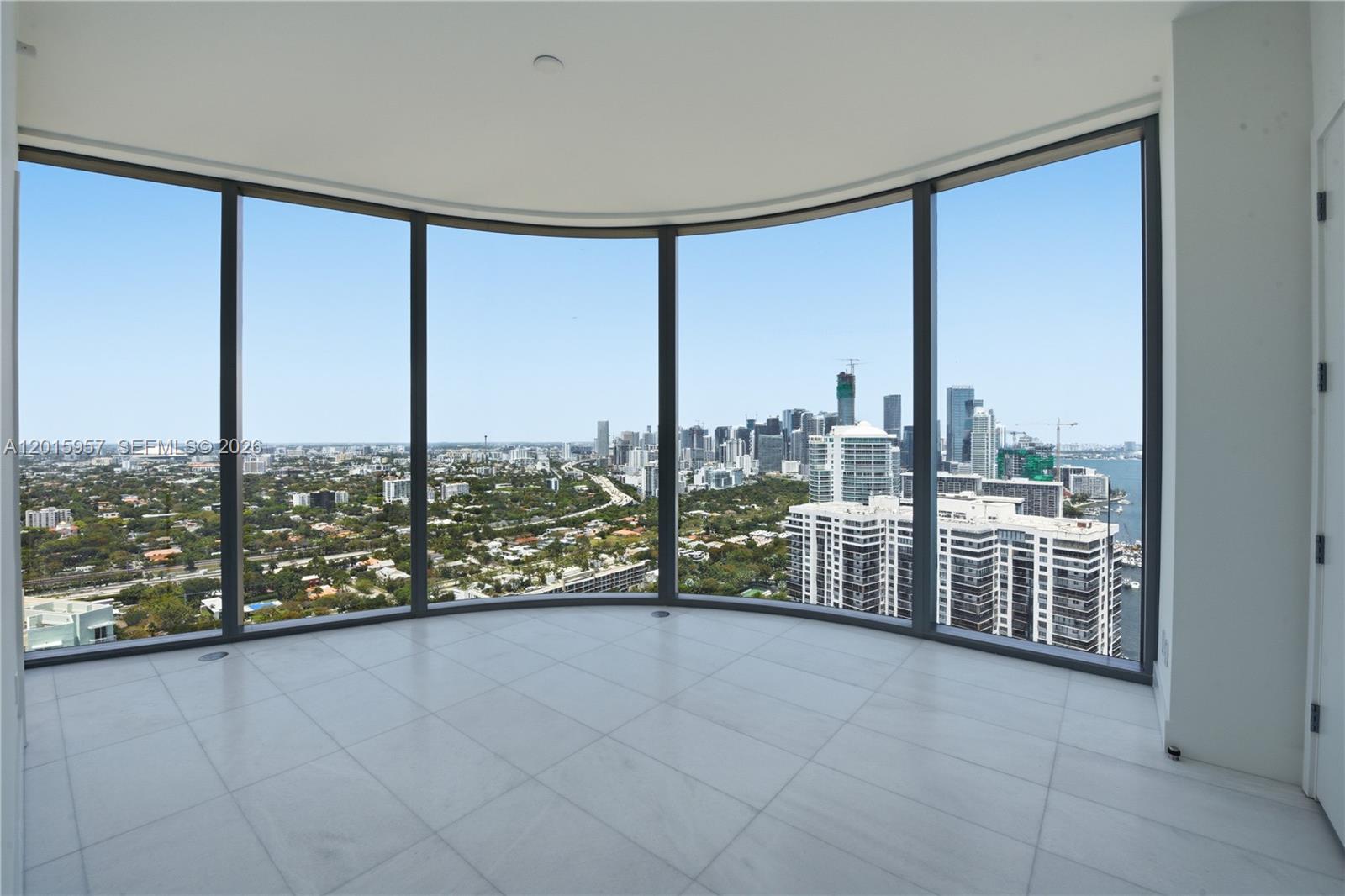 175 SE 25th Rd #3104 Miami, FL 33129