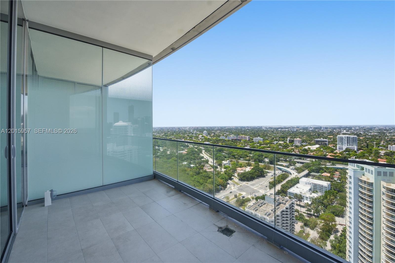 175 SE 25th Rd #3104 Miami, FL 33129