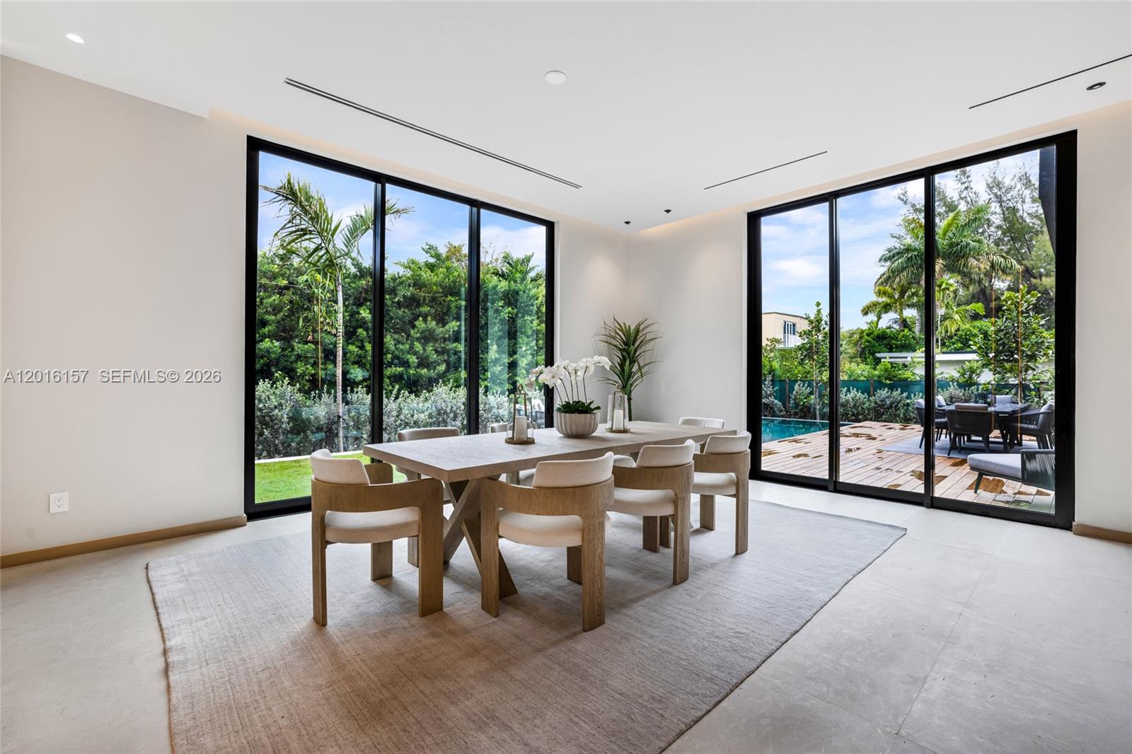 4550 N Jefferson Ave Miami Beach, FL 33140