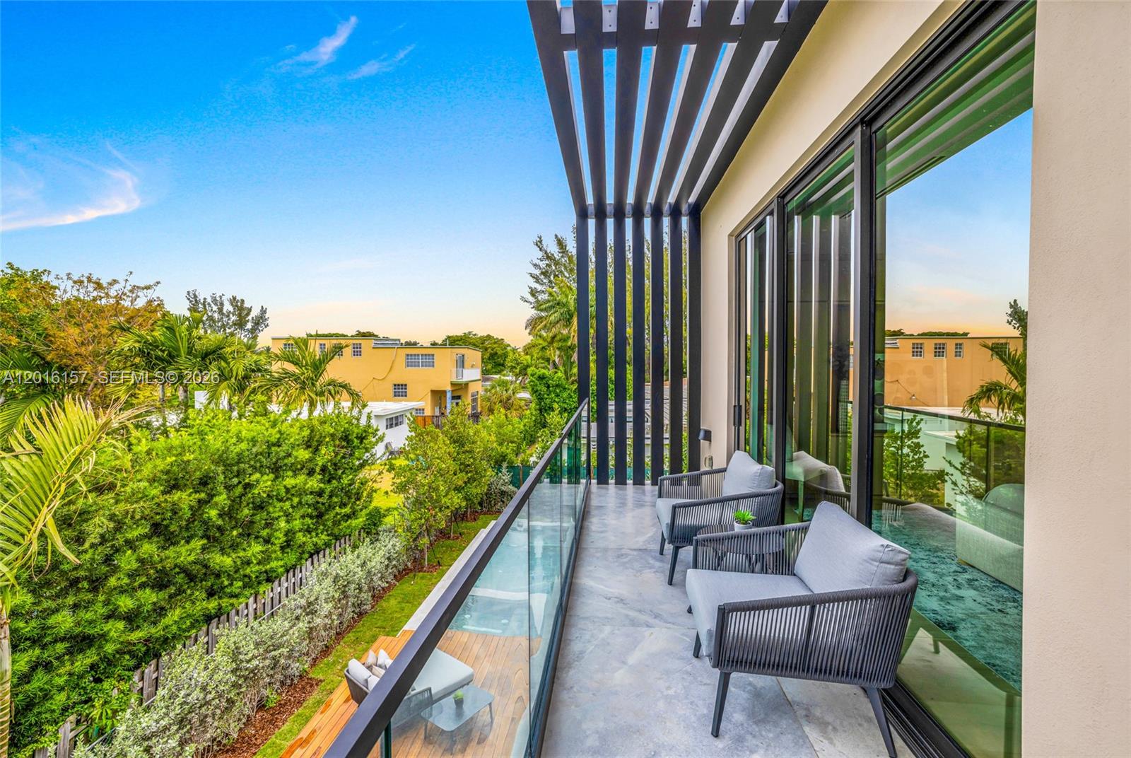 4550 N Jefferson Ave Miami Beach, FL 33140