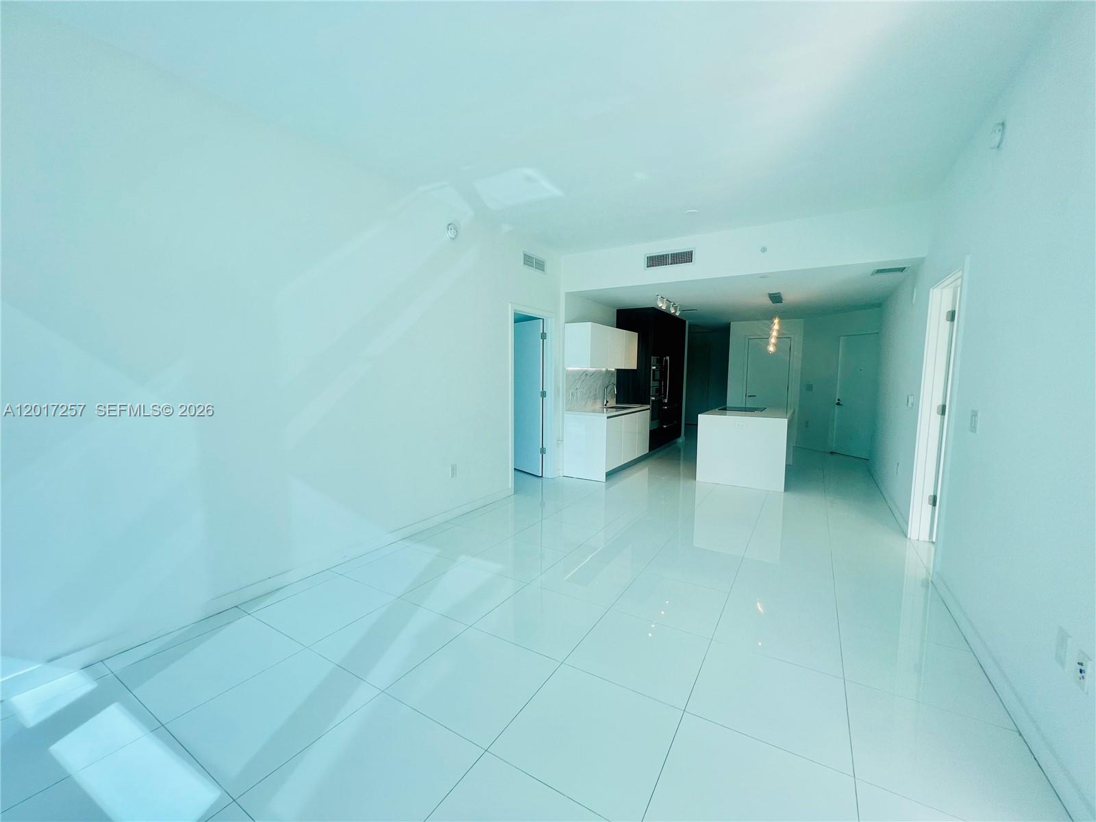 851 NE 1st Ave #2808 Miami, FL 33132