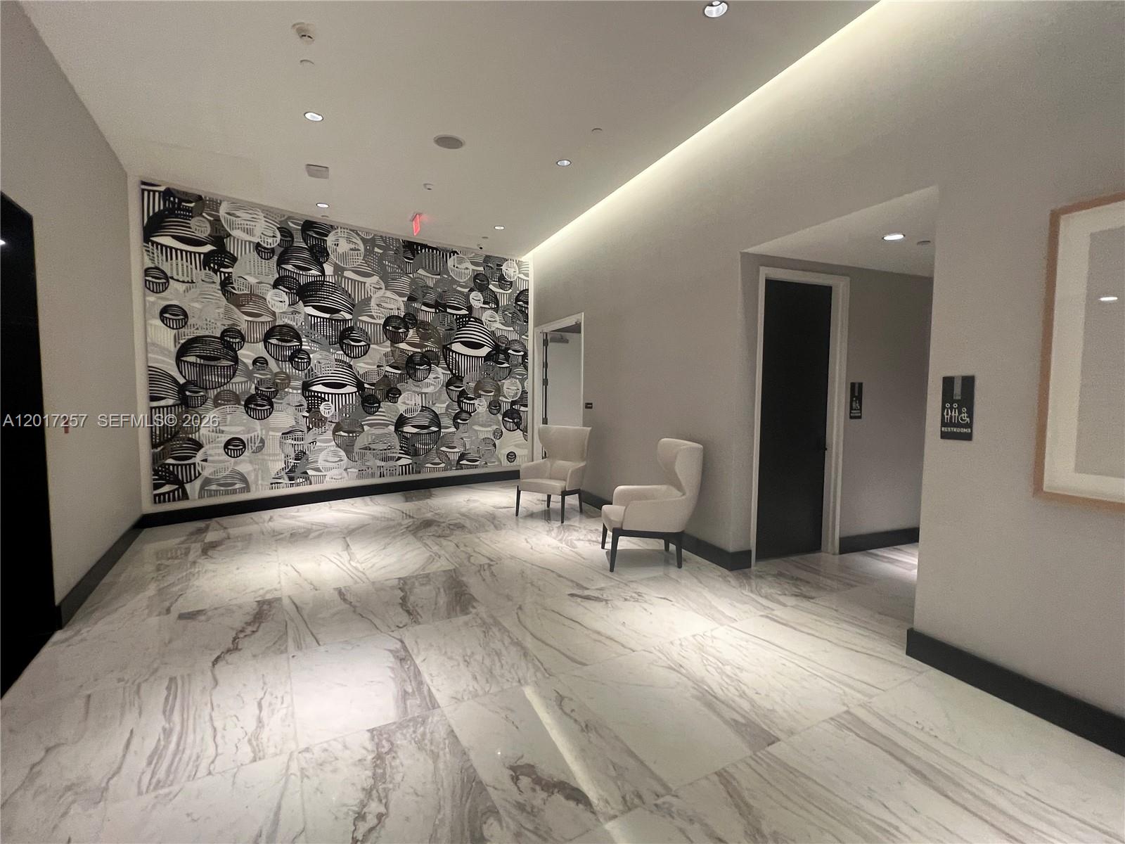 851 NE 1st Ave #2808 Miami, FL 33132
