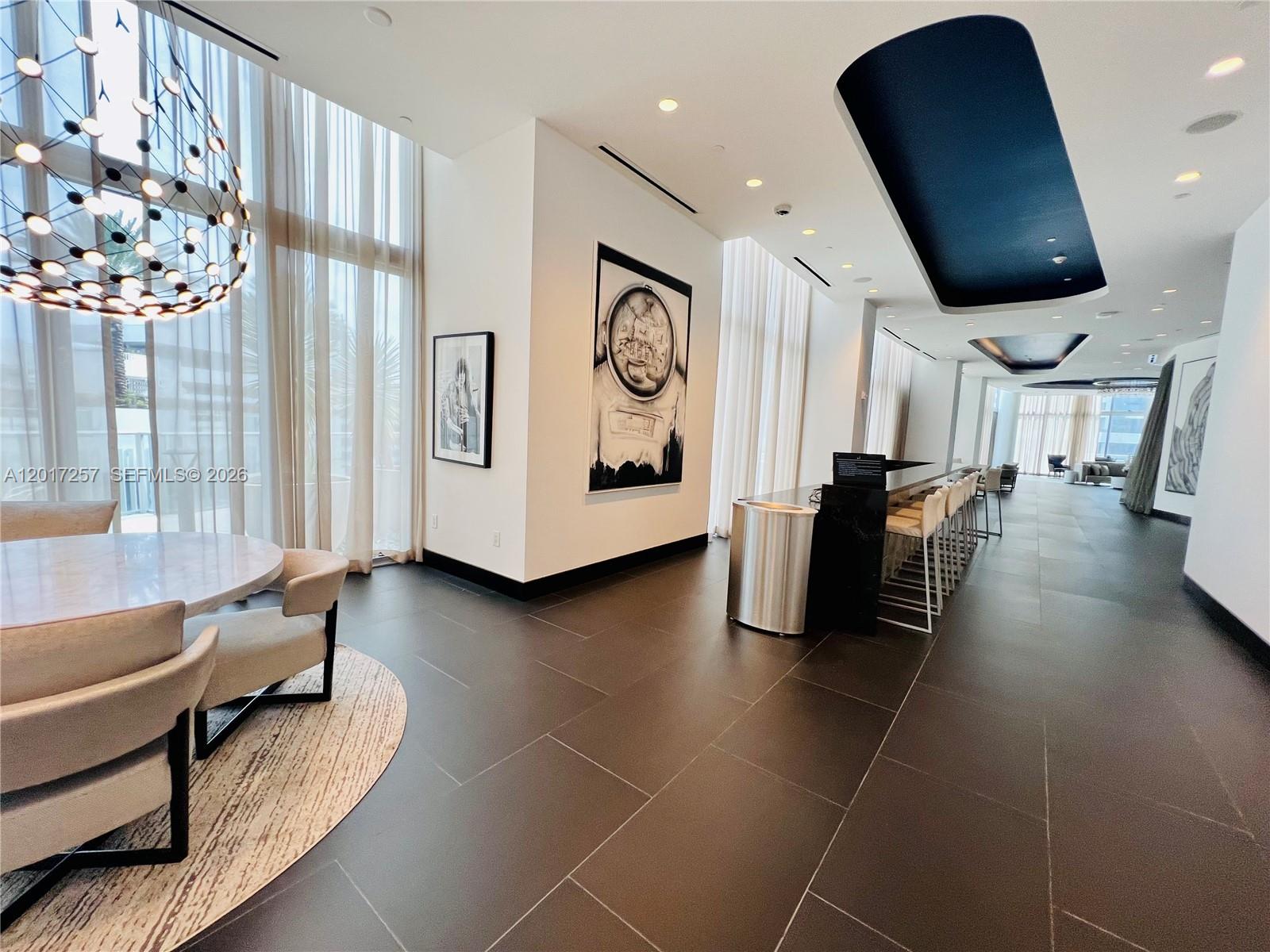851 NE 1st Ave #2808 Miami, FL 33132