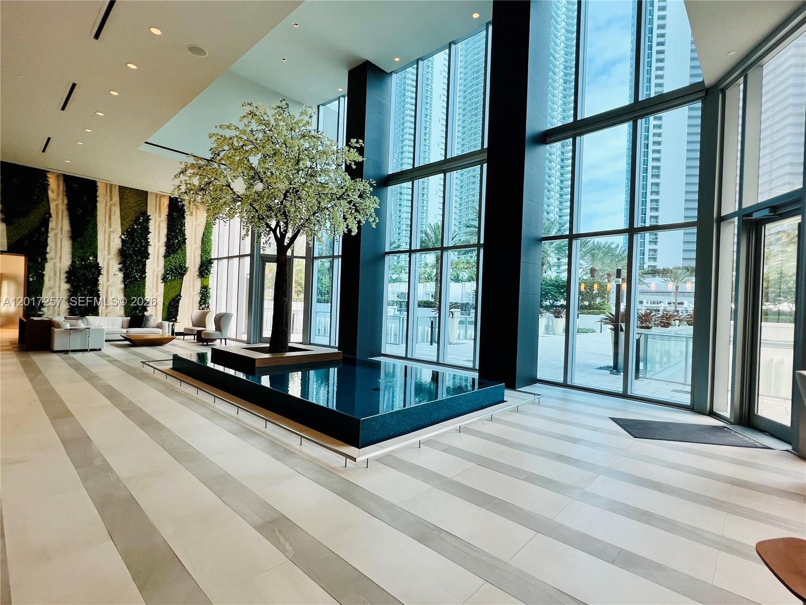 851 NE 1st Ave #2808 Miami, FL 33132