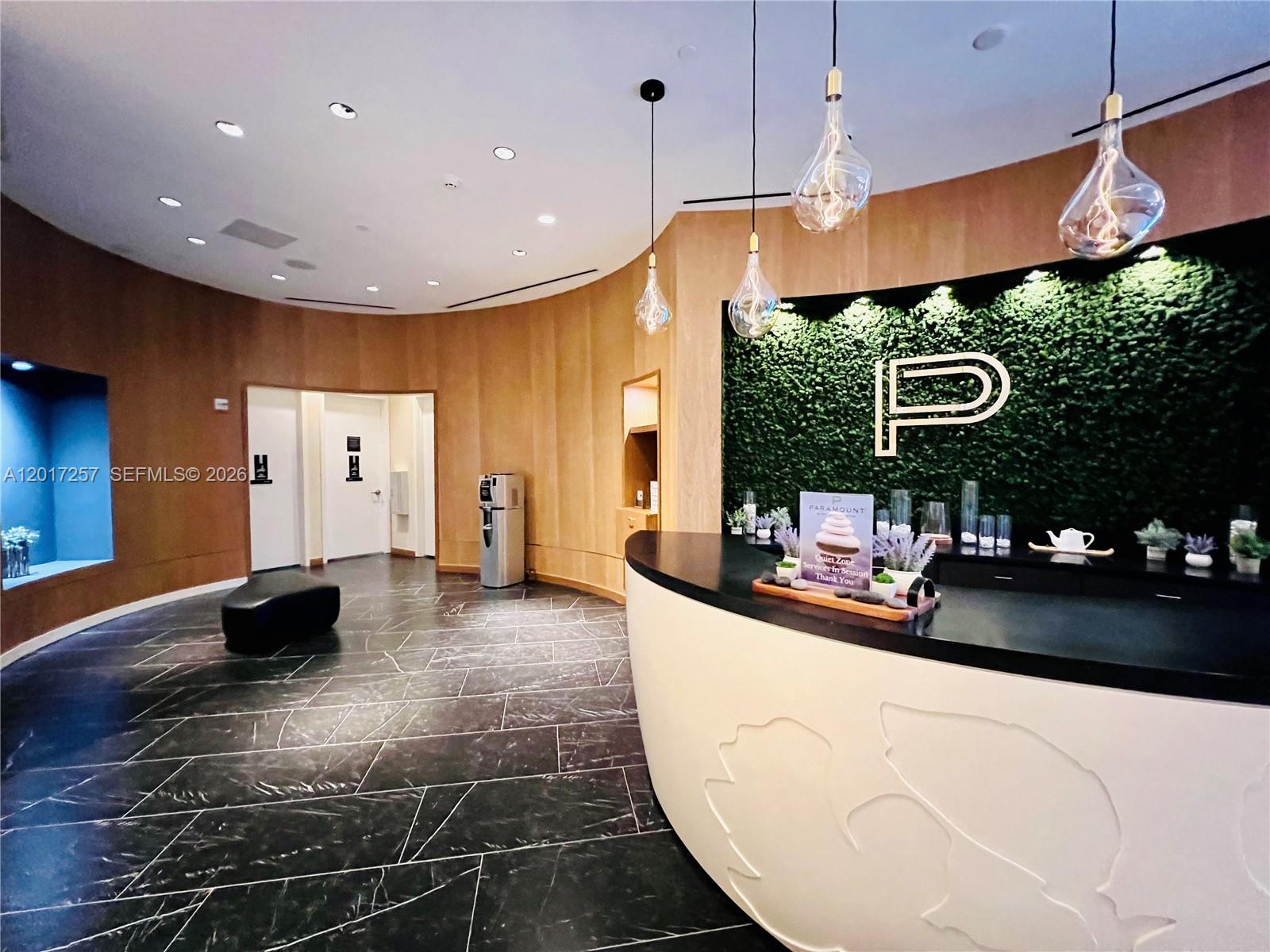 851 NE 1st Ave #2808 Miami, FL 33132