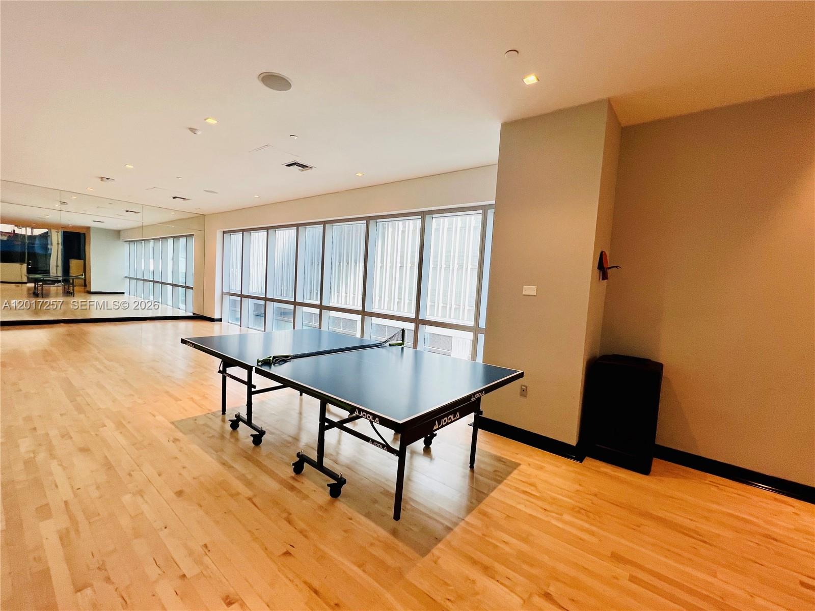 851 NE 1st Ave #2808 Miami, FL 33132