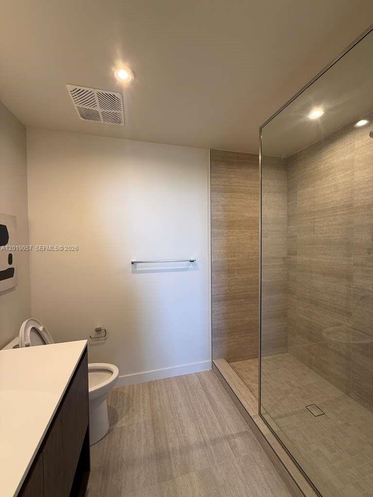 1611 SW 2nd Ave #911 Miami, FL 33129