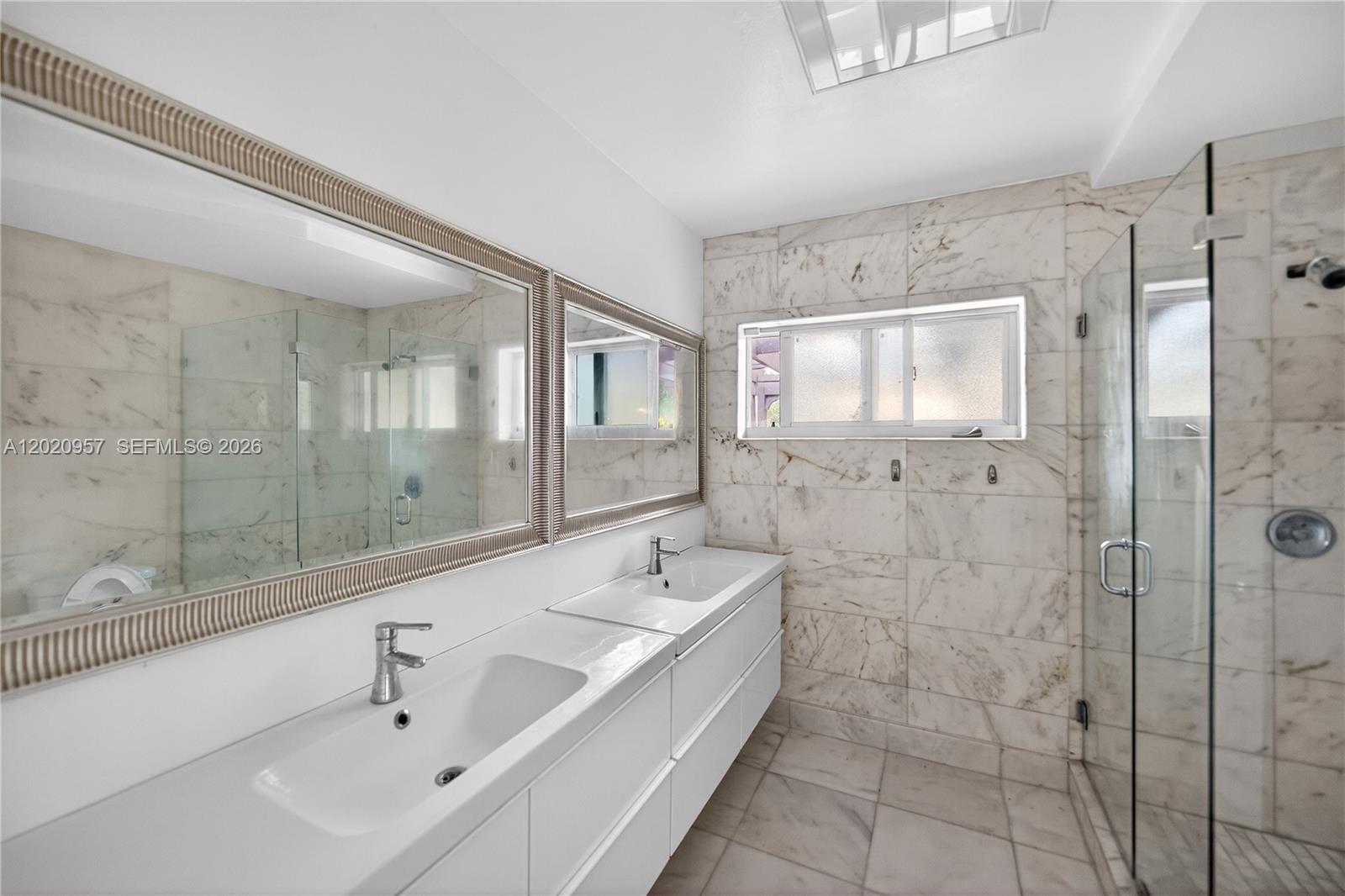 1100 N Shore Dr #1 Miami Beach, FL 33141