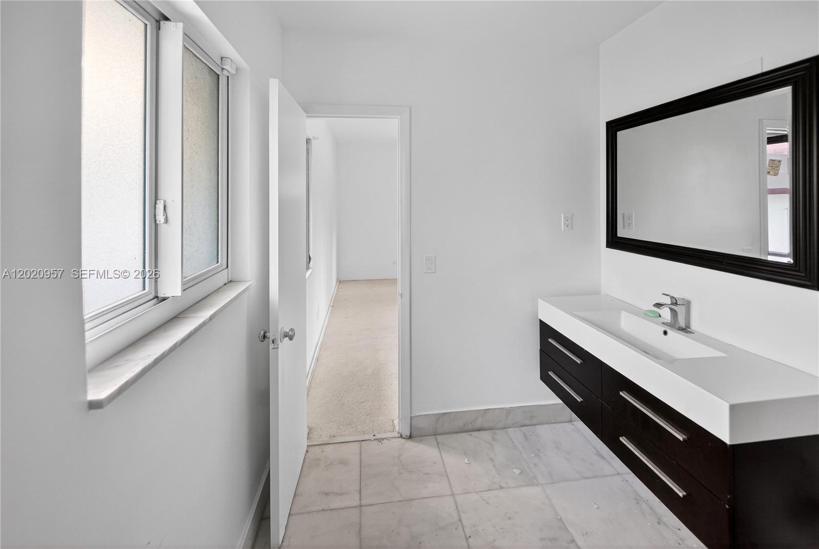 1100 N Shore Dr #1 Miami Beach, FL 33141