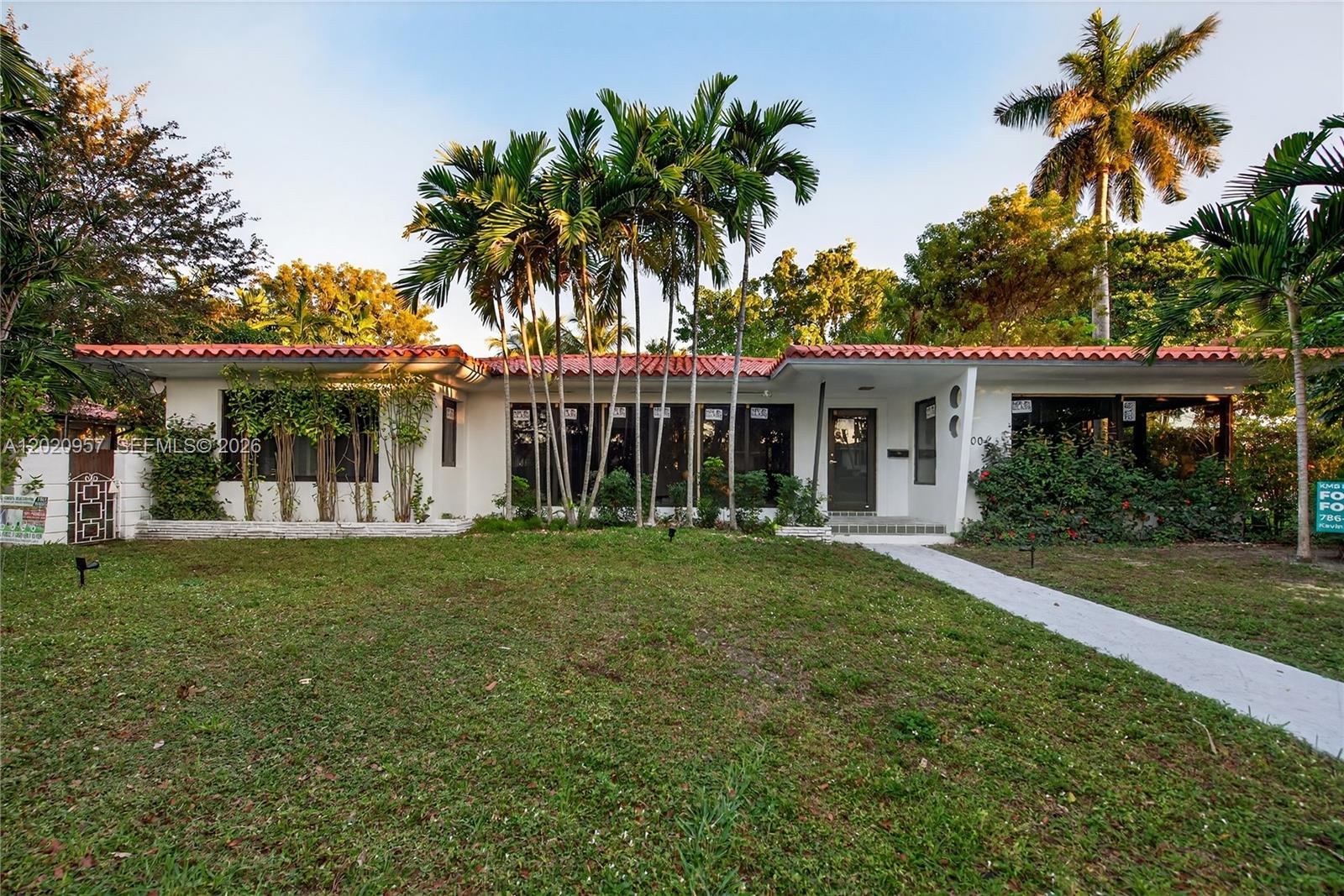 1100 N Shore Dr #1 Miami Beach, FL 33141