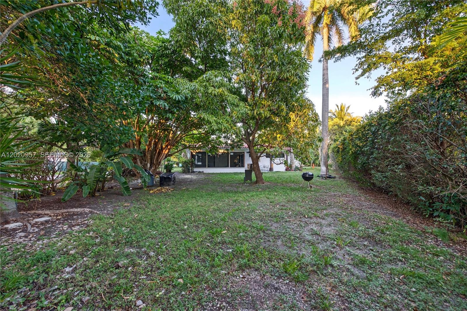 1100 N Shore Dr #1 Miami Beach, FL 33141