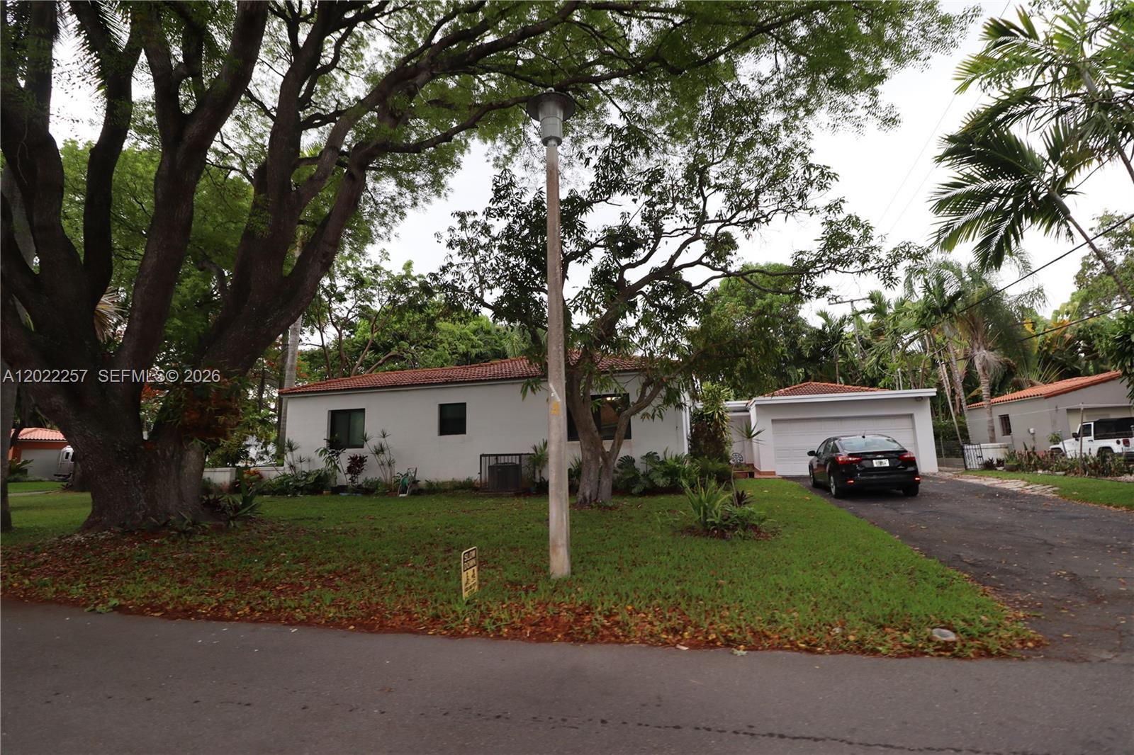 471 NE 53rd St Miami, FL 33137
