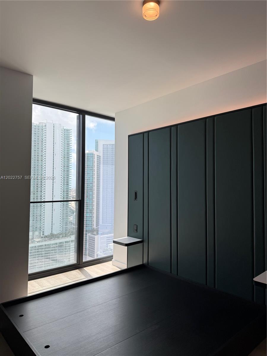 20 NE 11th St #3506 Miami, FL 331