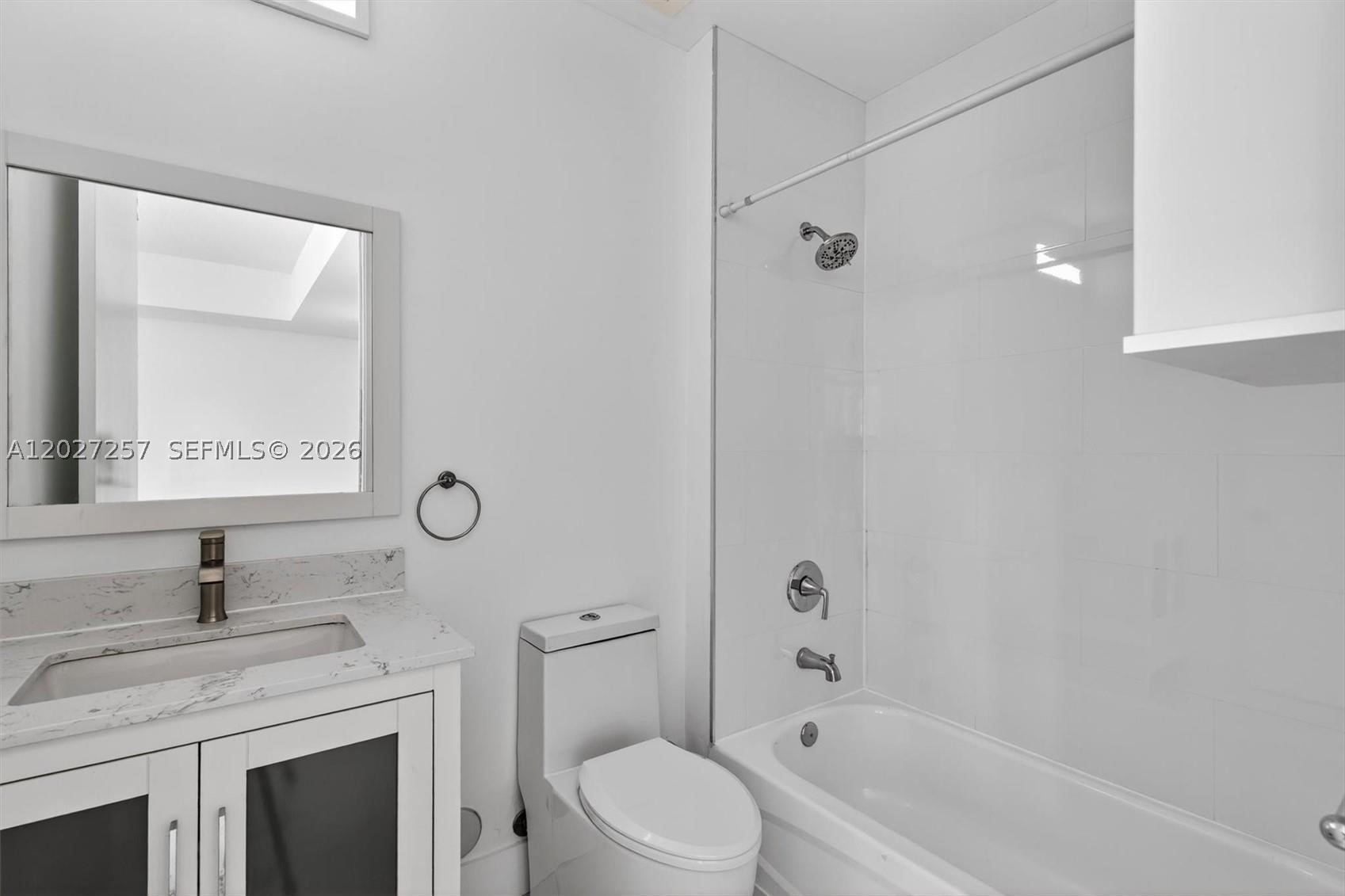 image Edgewater Lofts20