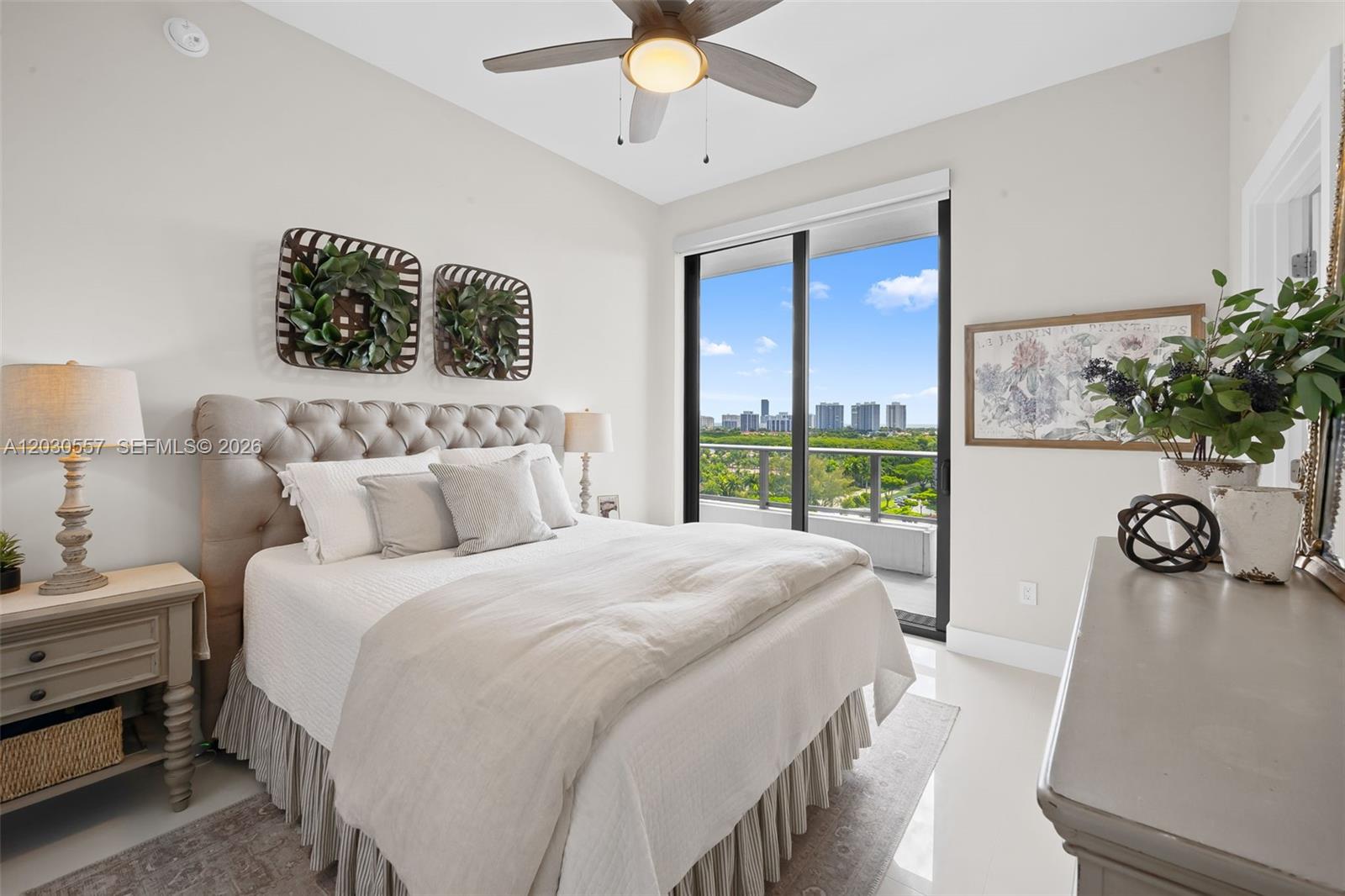2960 NE 207th #10 Aventura, FL 33180