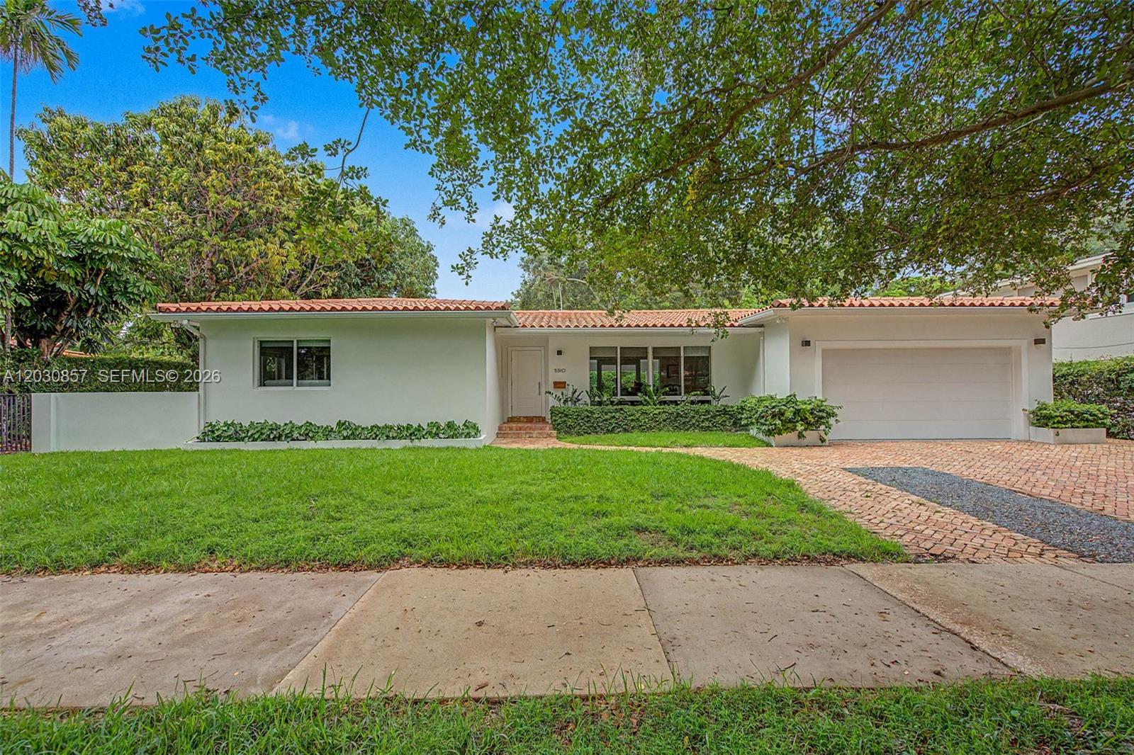 5510 Orduna Dr