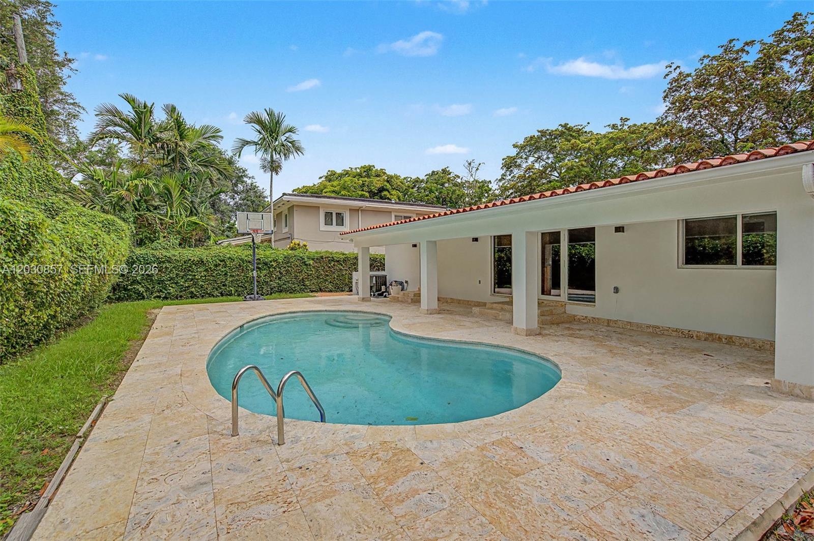 5510 Orduna Dr Coral Gables, FL 33146