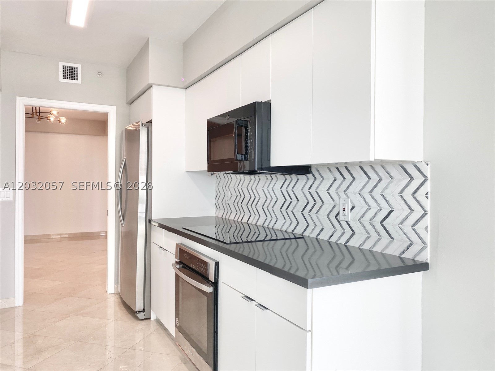 16400 Collins Ave #542 Sunny Isles Beach, FL 33160