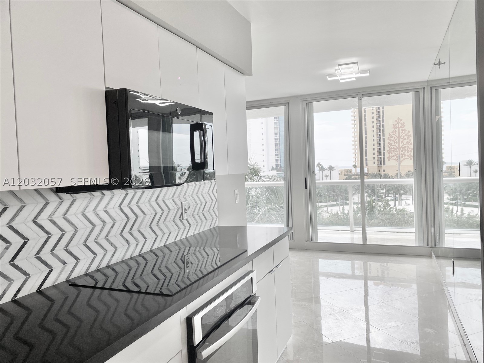 16400 Collins Ave #542 Sunny Isles Beach, FL 33160
