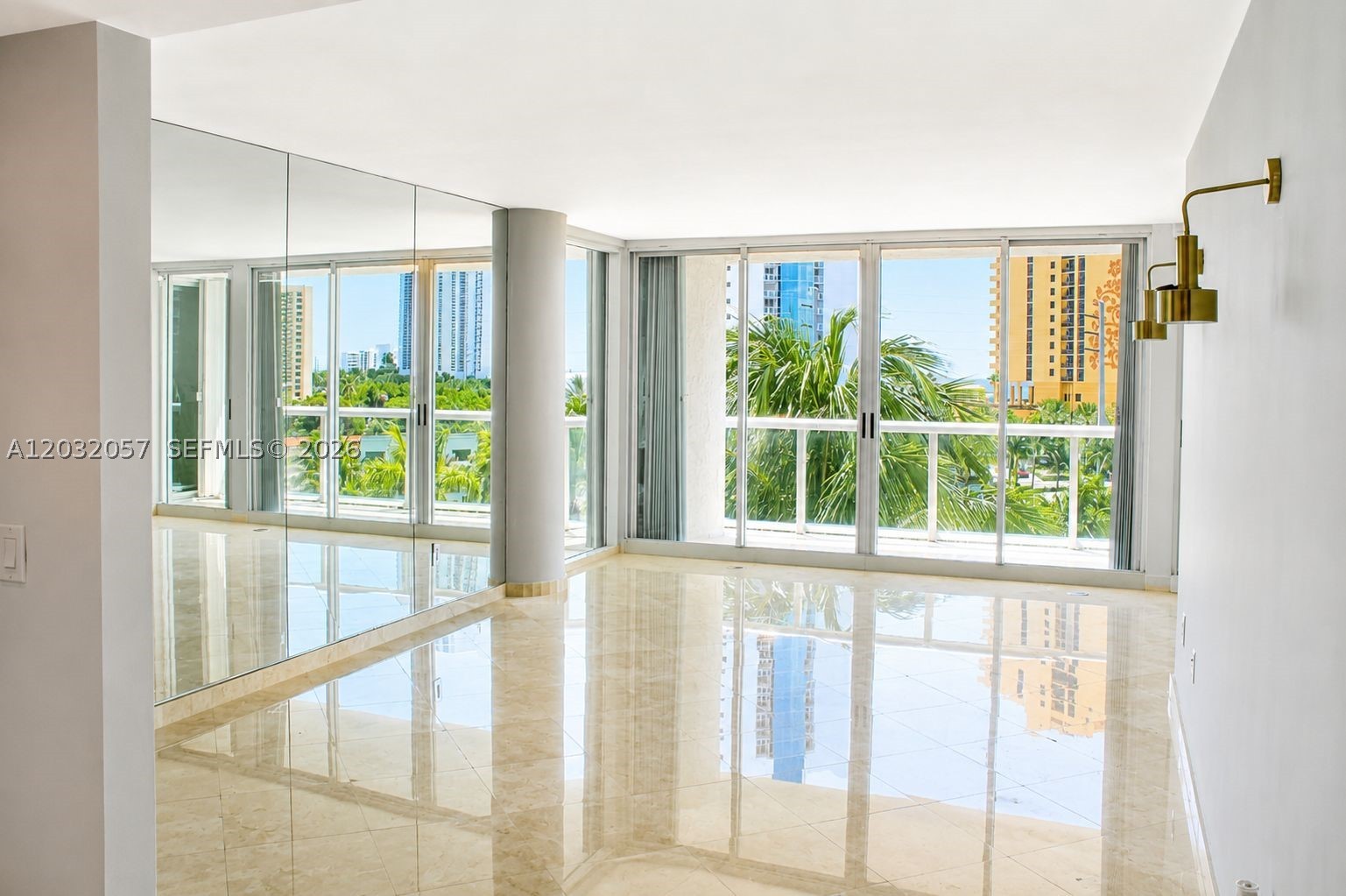 16400 Collins Ave #542 Sunny Isles Beach, FL 33160