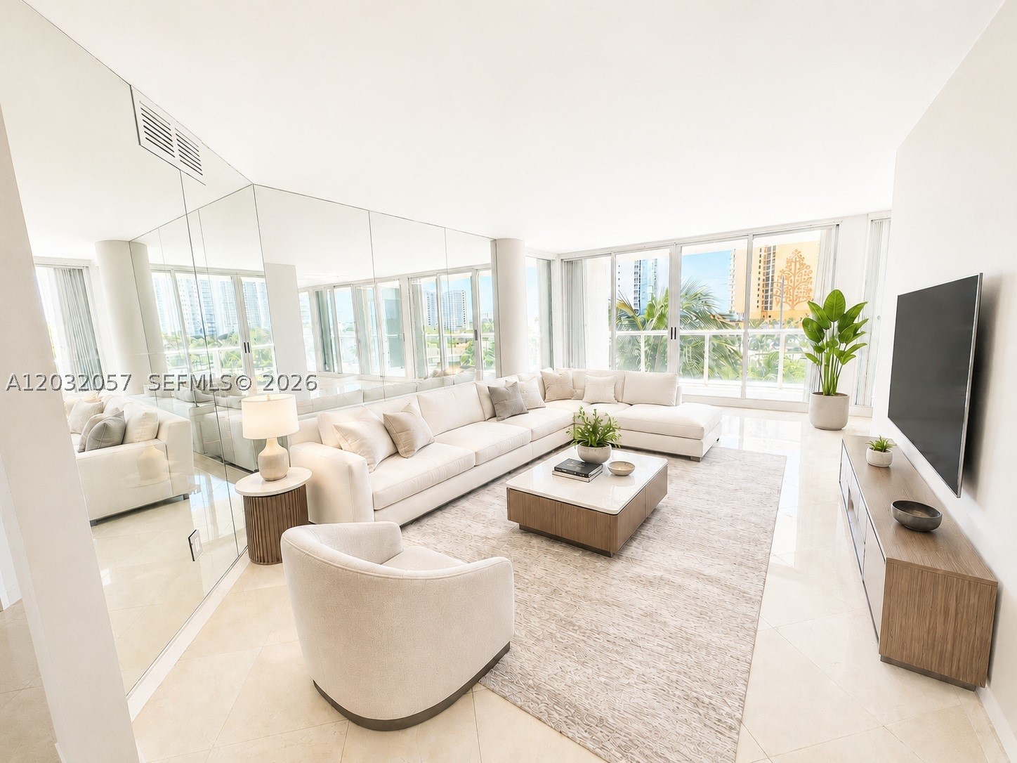 16400 Collins Ave #542 Sunny Isles Beach, FL 33160